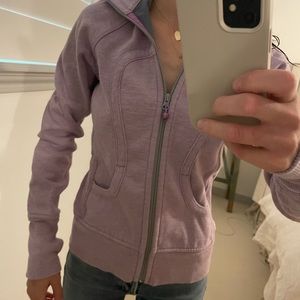 Lululemon Lavender Pull-up